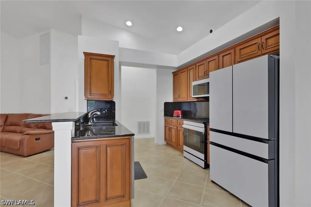 1330 11th Street SW Naples FL 34117