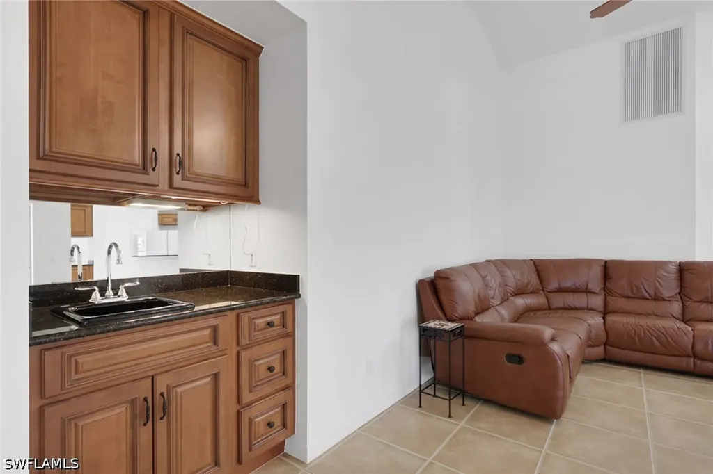 1330 11th Street SW Naples FL 34117