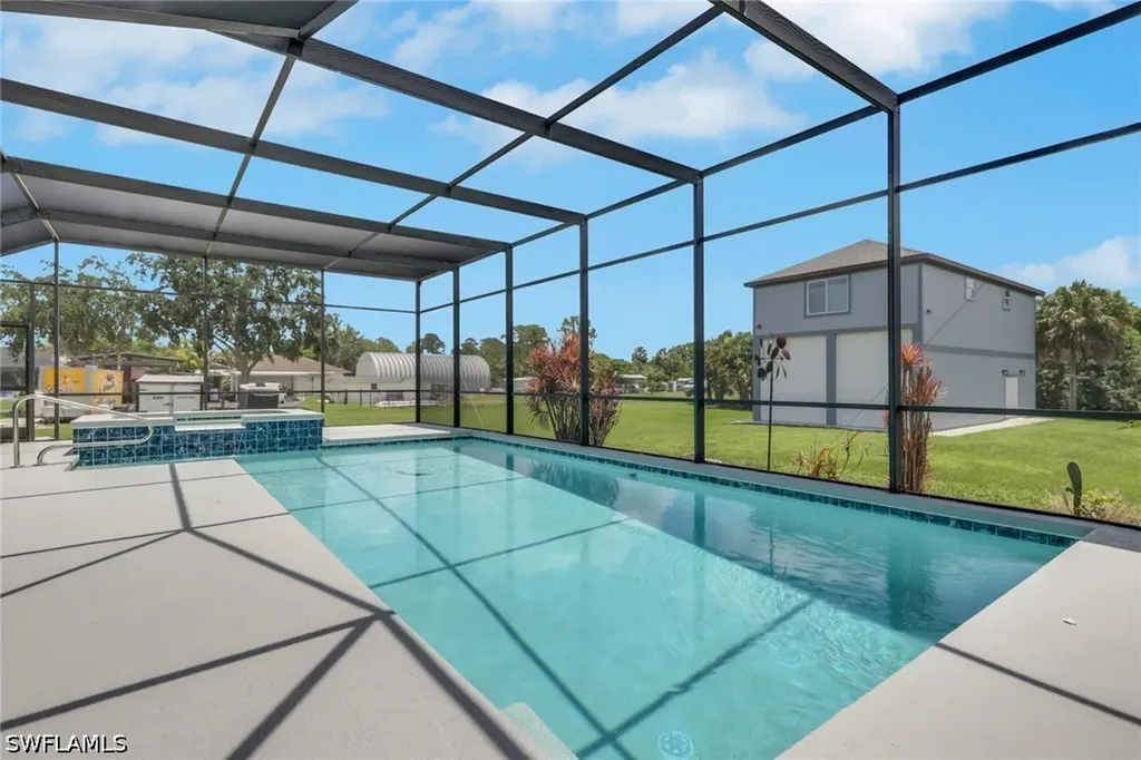 1330 11th Street SW Naples FL 34117