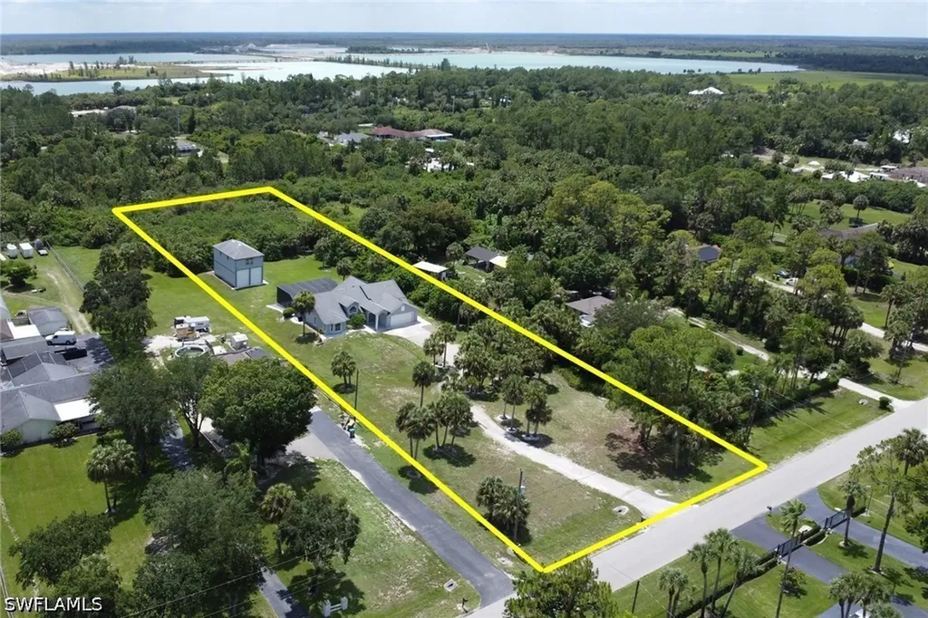 1330 11th Street SW Naples FL 34117