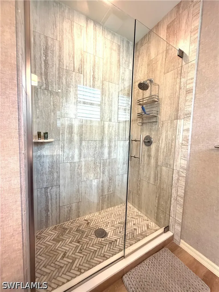 8736 Querce Court Naples FL 34114