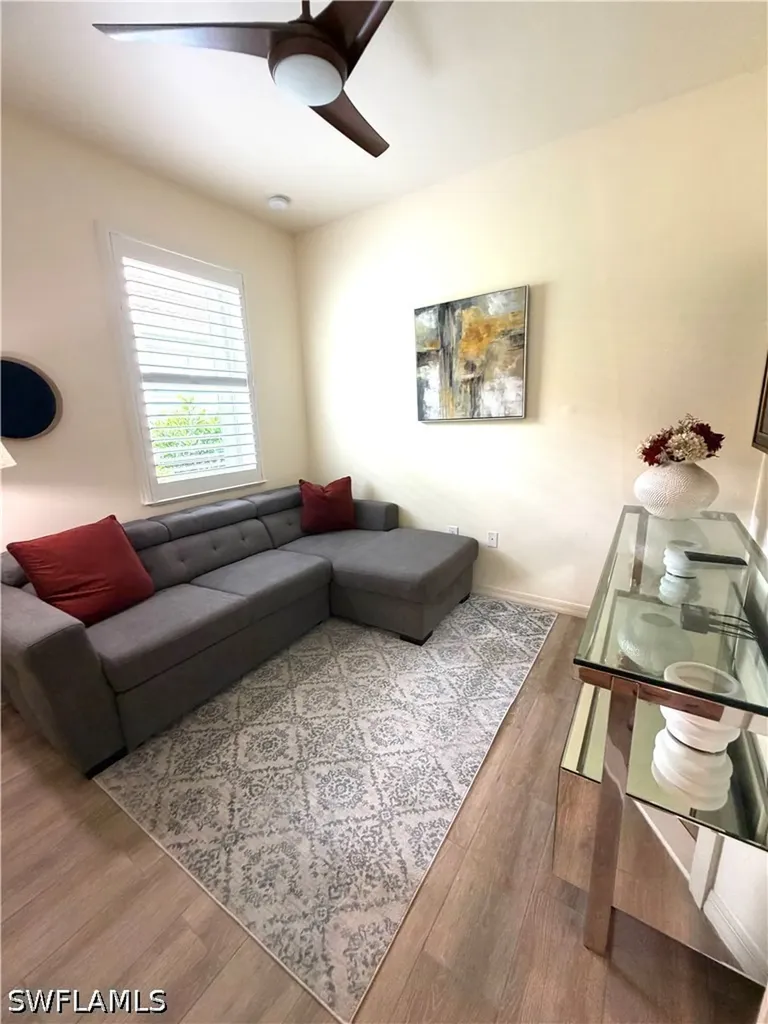 8736 Querce Court Naples FL 34114