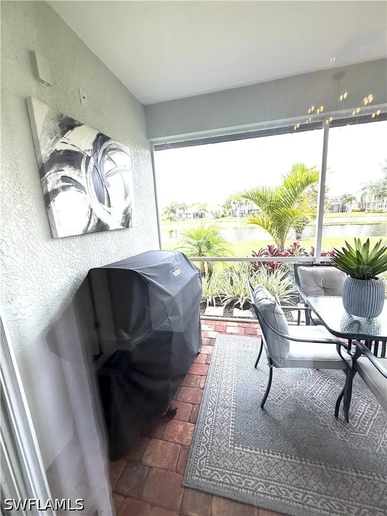 8736 Querce Court Naples FL 34114