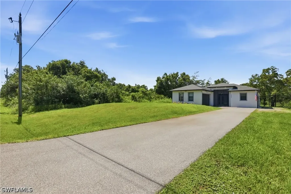 4236 16th Avenue SE Naples FL 34117