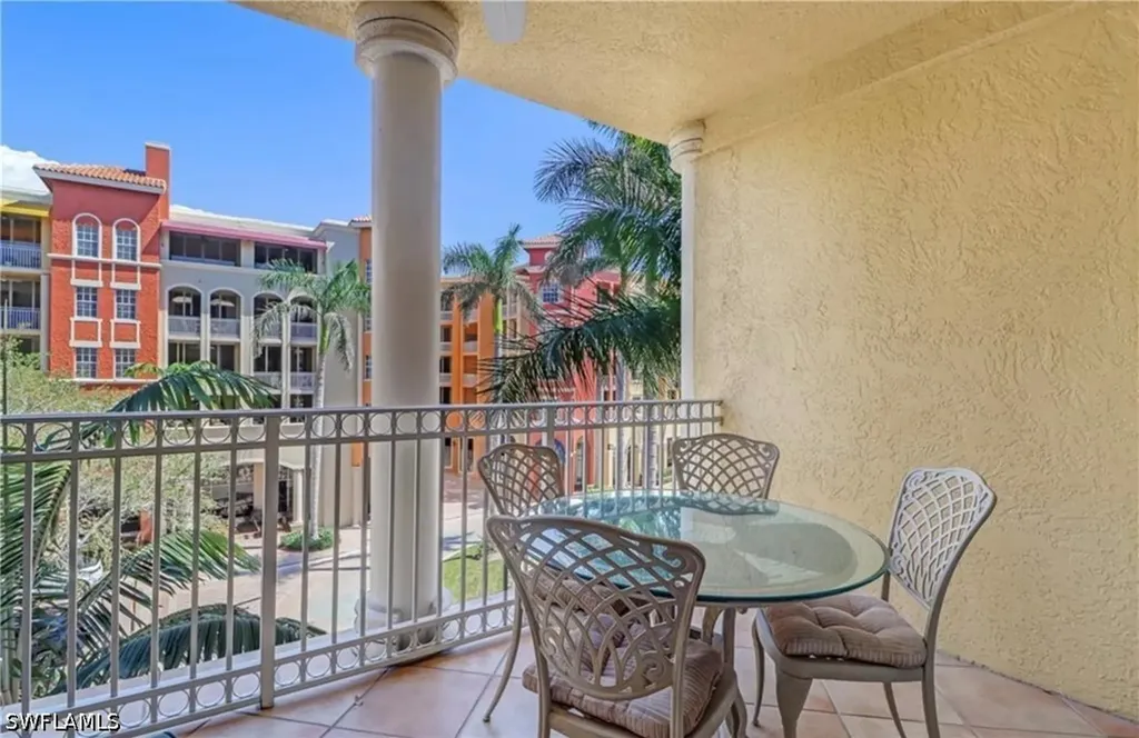 410 Bayfront Place Naples FL 34102