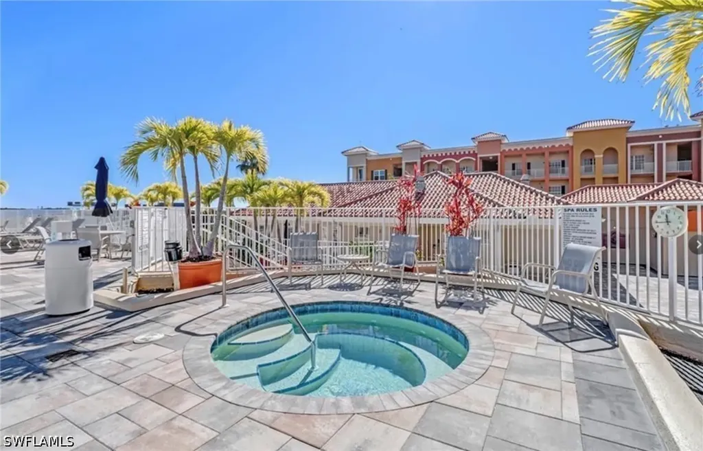 410 Bayfront Place Naples FL 34102