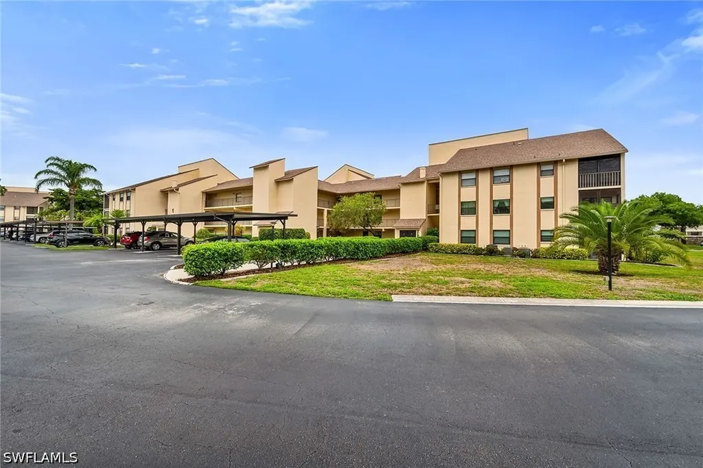 13240 White Marsh Lane Fort Myers FL 33912