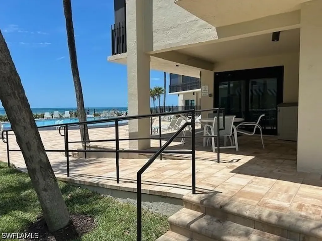 3399 Gulf Shore Boulevard N Naples FL 34103