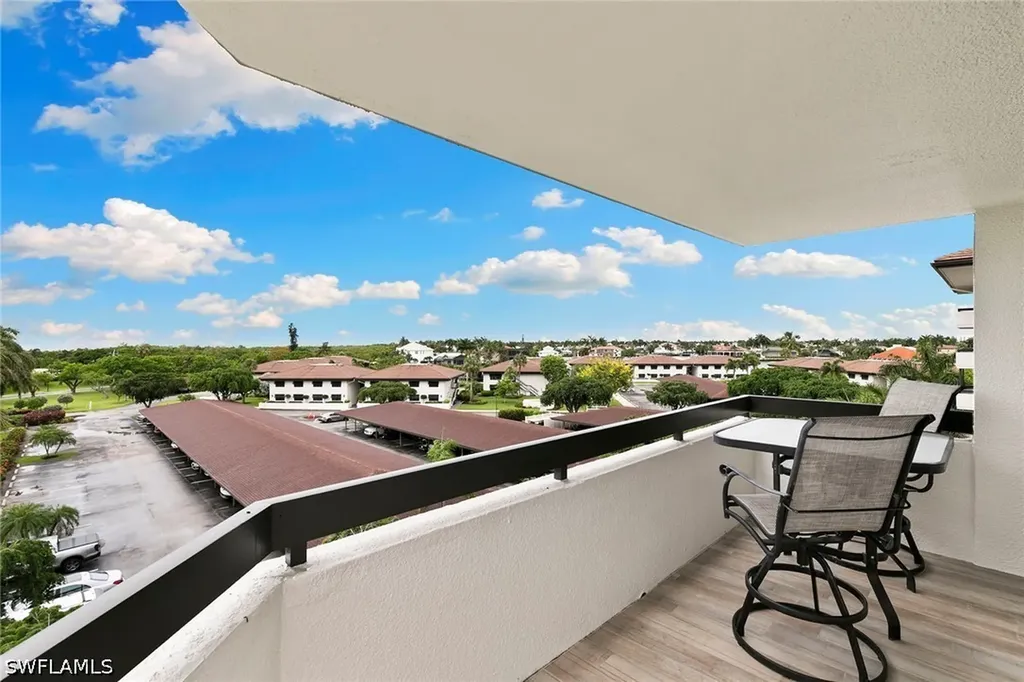 591 Seaview Court Marco Island FL 34145