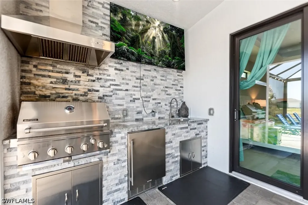 1212 NW 32nd Place Cape Coral FL 33993