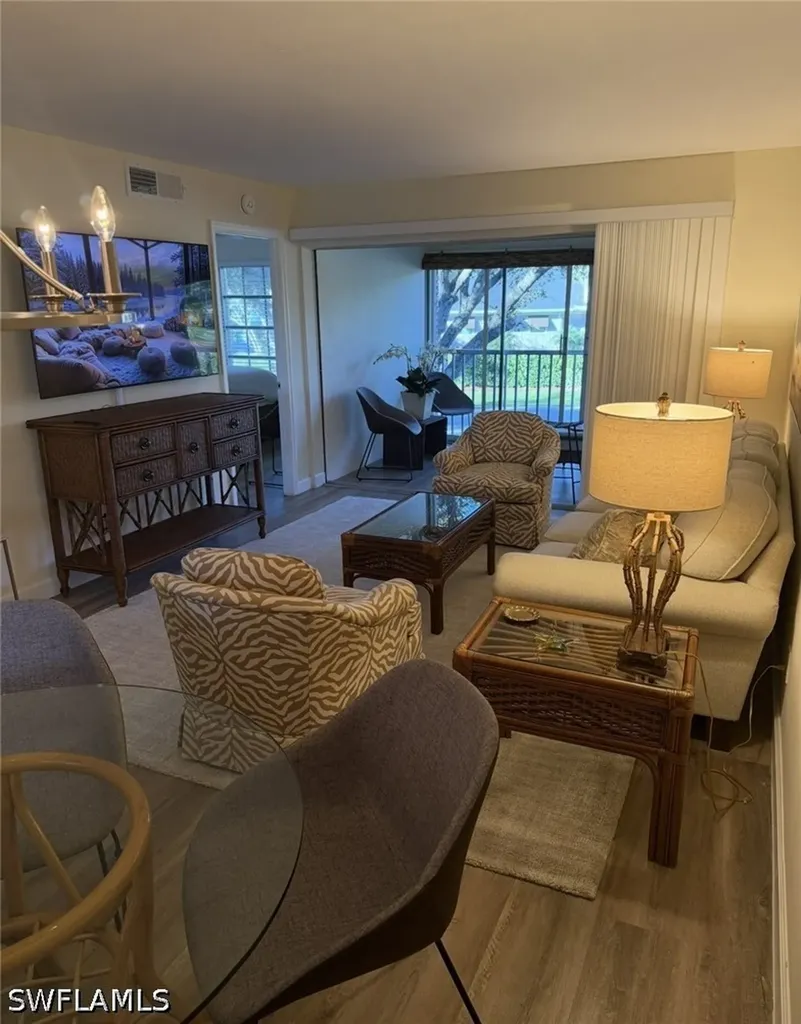 1900 Alamanda Drive Naples FL 34102