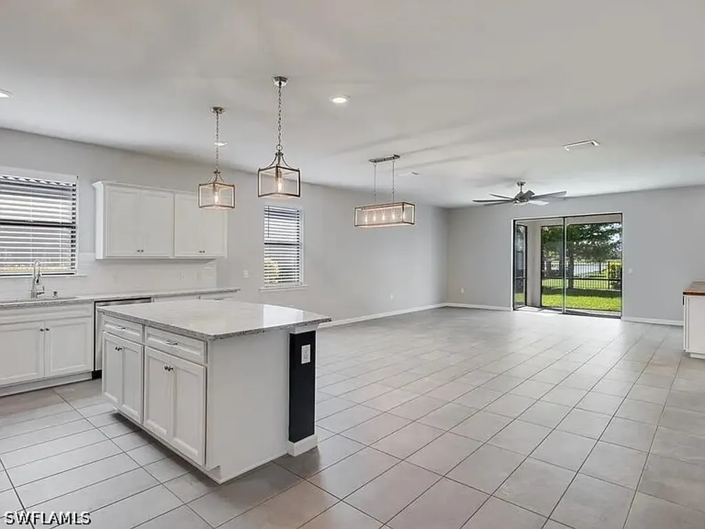 16000 Palmetto Prairie Drive Alva FL 33920