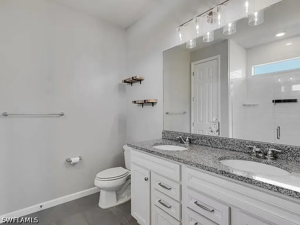 16000 Palmetto Prairie Drive Alva FL 33920