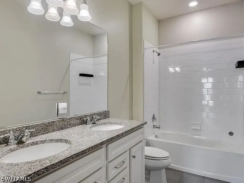 16000 Palmetto Prairie Drive Alva FL 33920