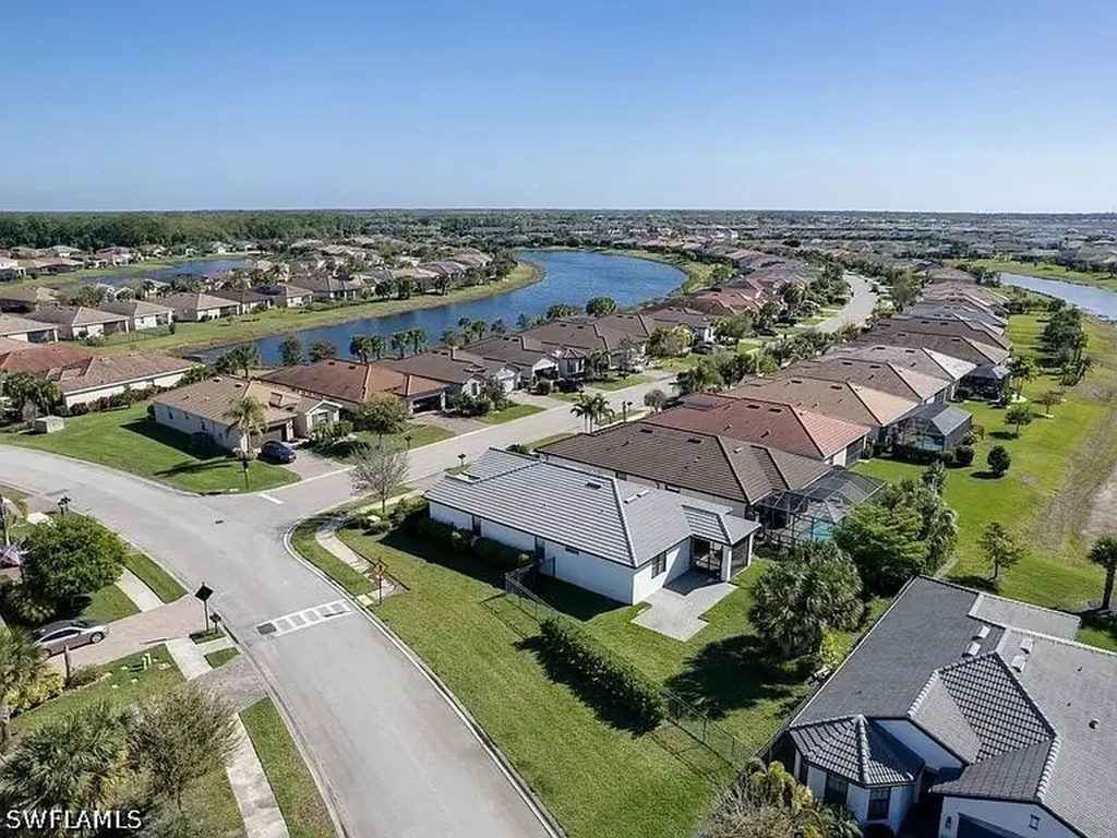 16000 Palmetto Prairie Drive Alva FL 33920