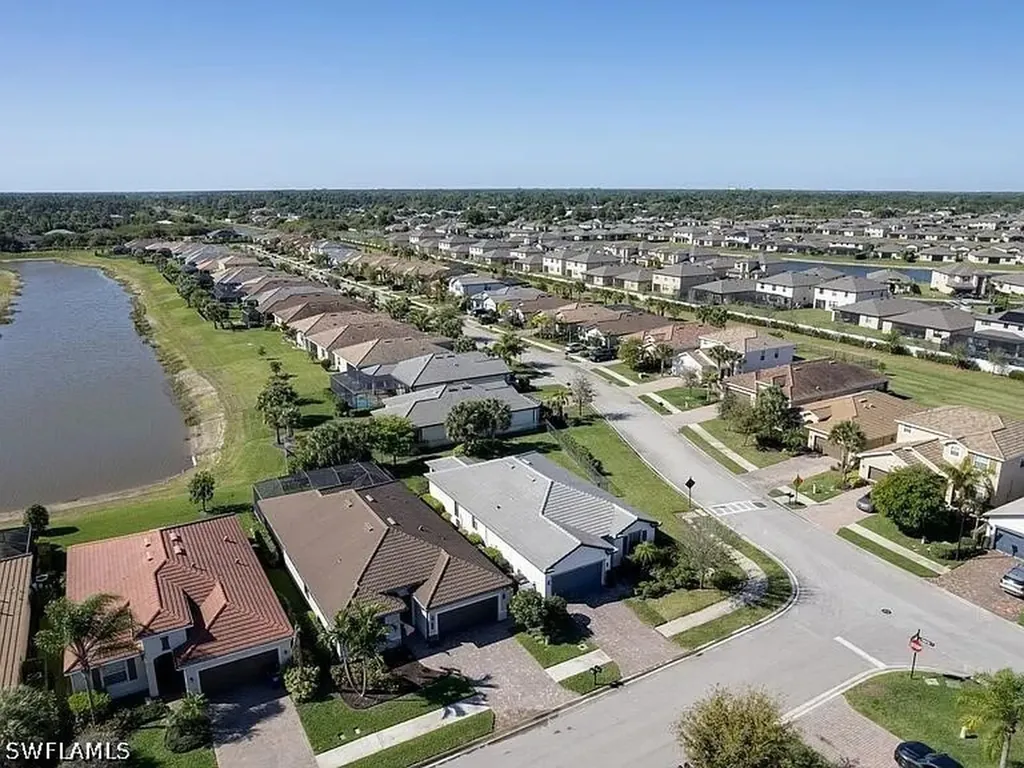 16000 Palmetto Prairie Drive Alva FL 33920