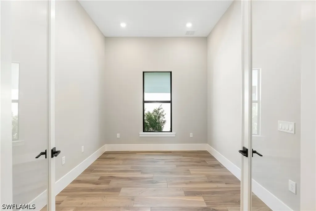 9557 Caymas Terrace Naples FL 34114