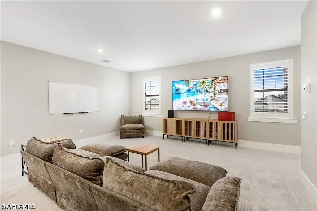 9557 Caymas Terrace Naples FL 34114
