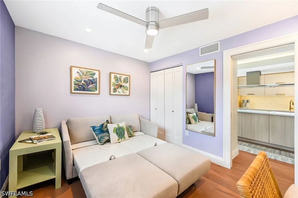 250 7th Avenue S Naples FL 34102