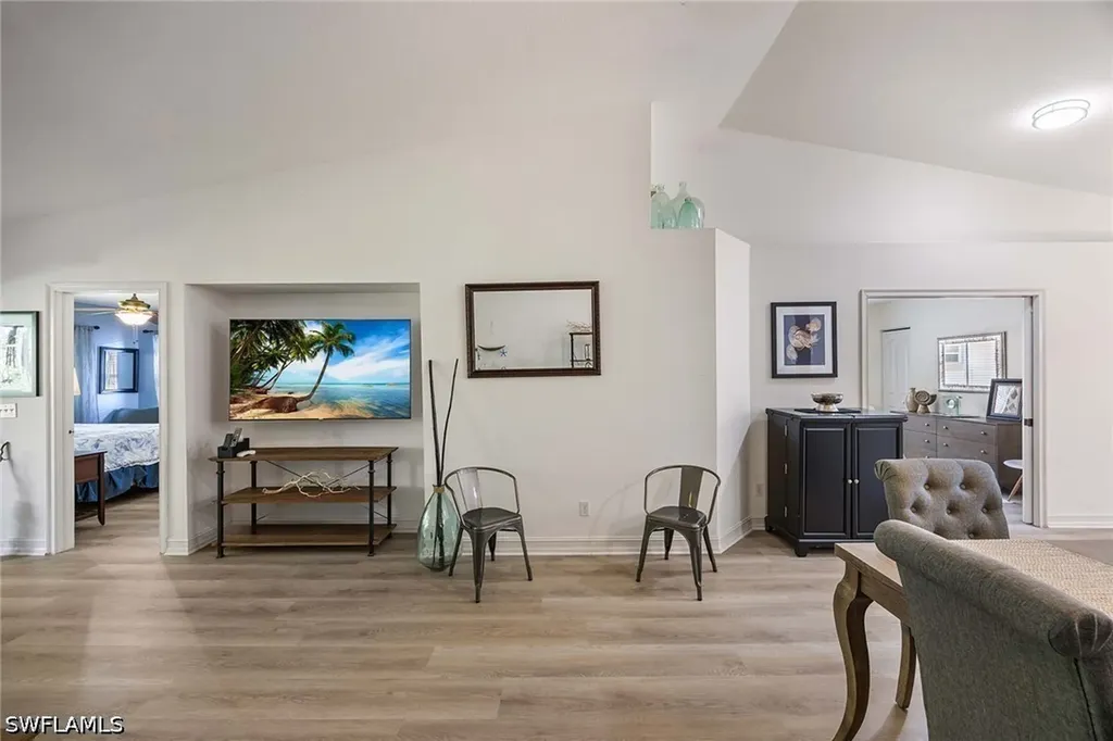640 Luisa Lane Naples FL 34104