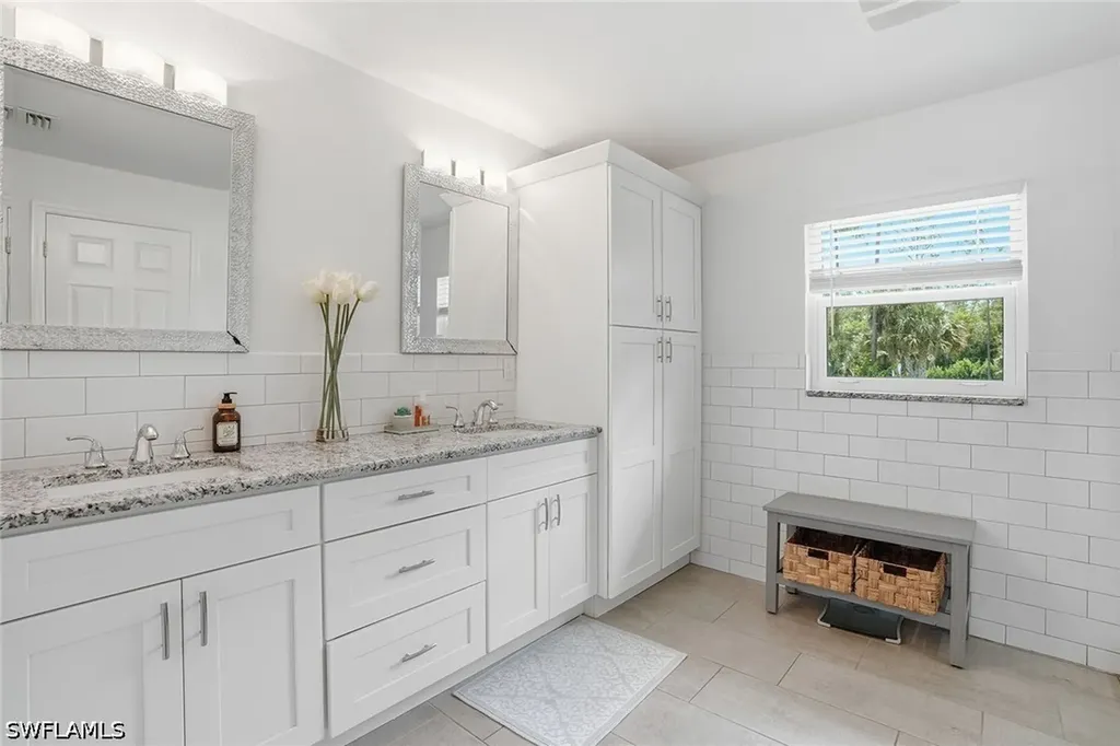 721 Logan Boulevard S Naples FL 34119
