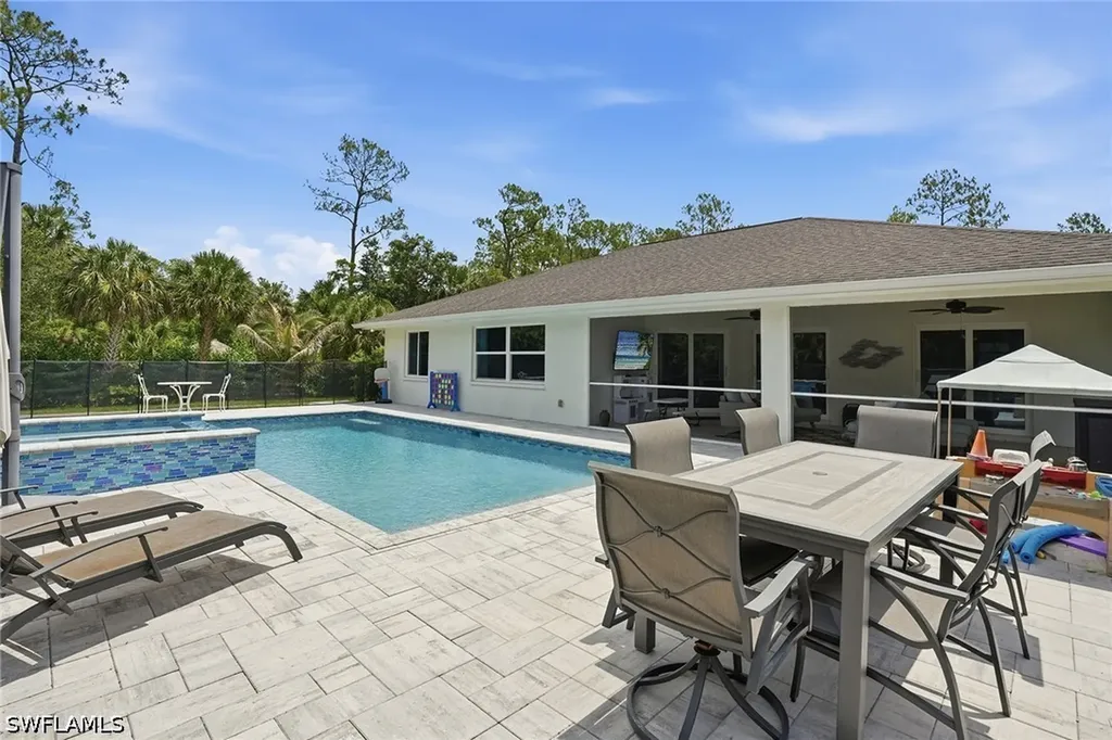 721 Logan Boulevard S Naples FL 34119