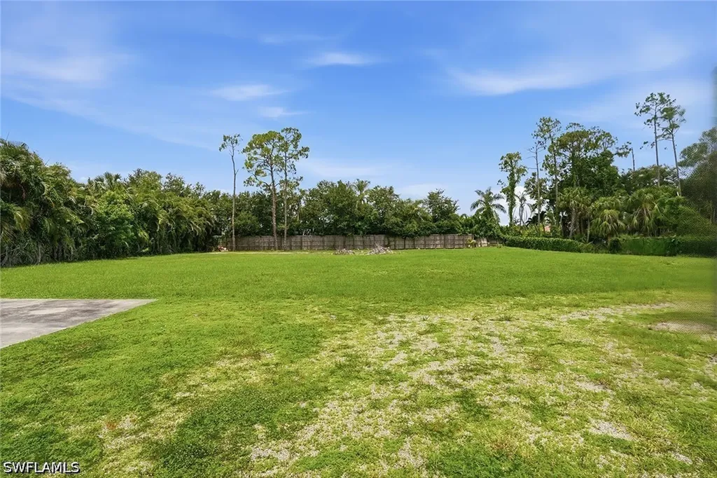 721 Logan Boulevard S Naples FL 34119