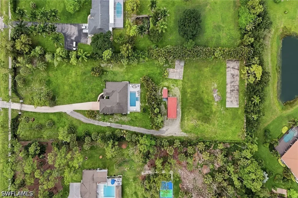 721 Logan Boulevard S Naples FL 34119
