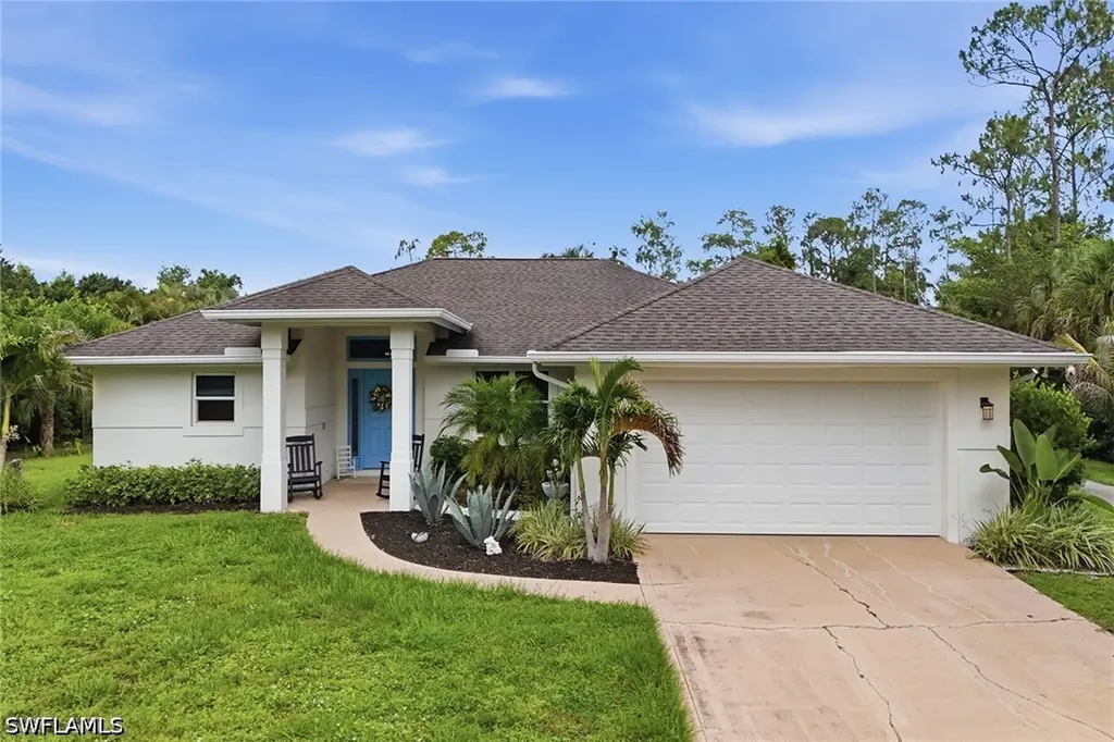 721 Logan Boulevard S Naples FL 34119
