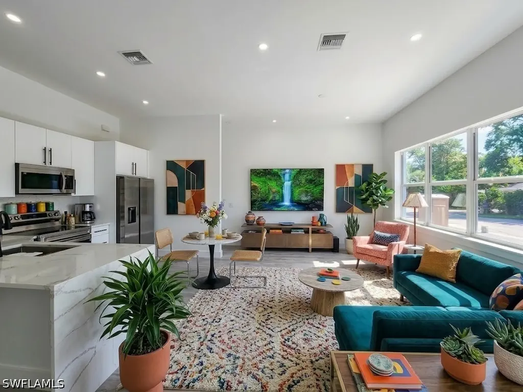10651 Hampton Street Bonita Springs FL 34135