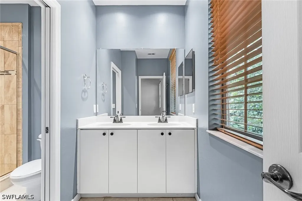 3258 Tamara Drive Naples FL 34109