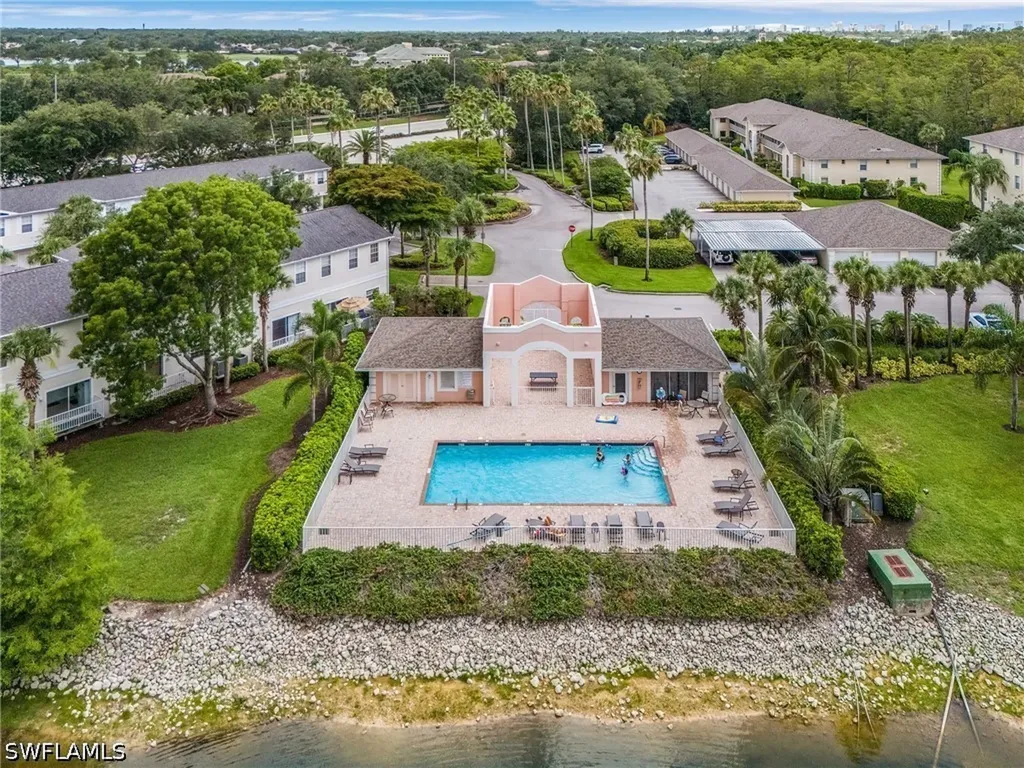3258 Tamara Drive Naples FL 34109