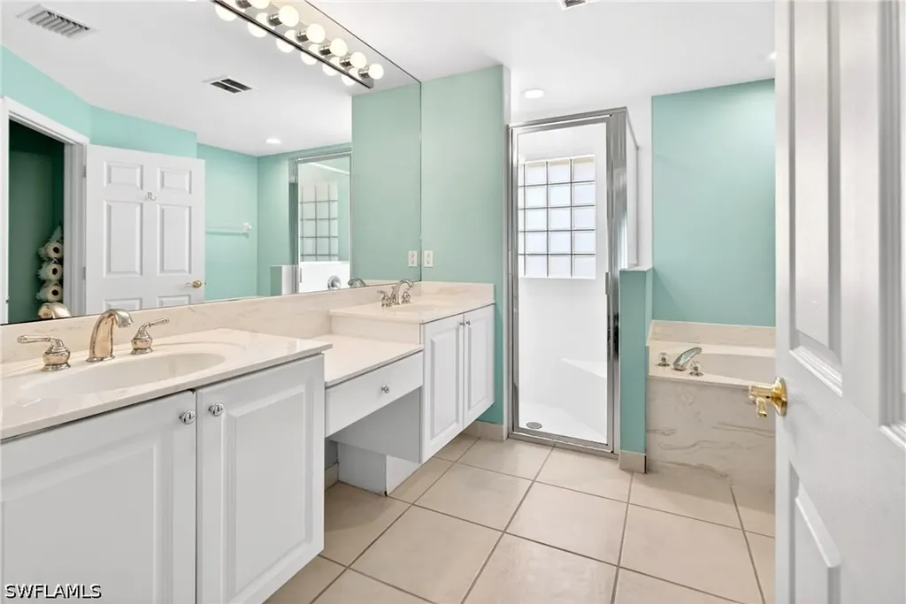 8816 Cascades Isle Boulevard Estero FL 33928
