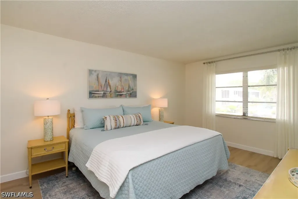 1686 Blue Point Avenue Naples FL 34102