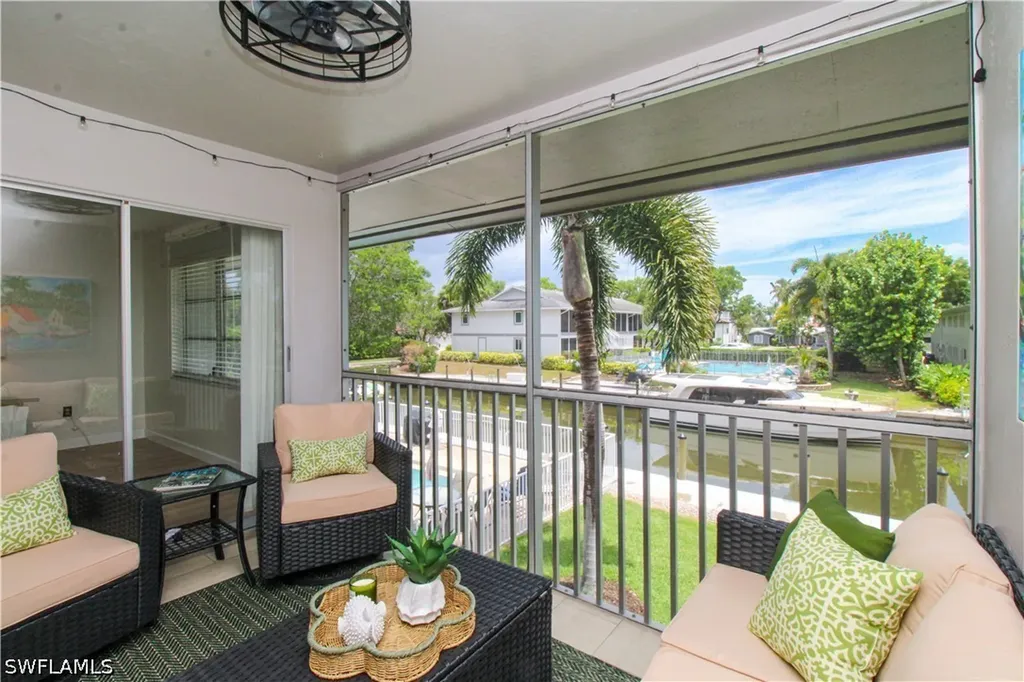 1686 Blue Point Avenue Naples FL 34102