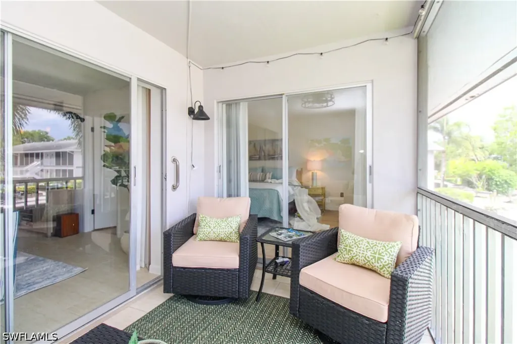 1686 Blue Point Avenue Naples FL 34102