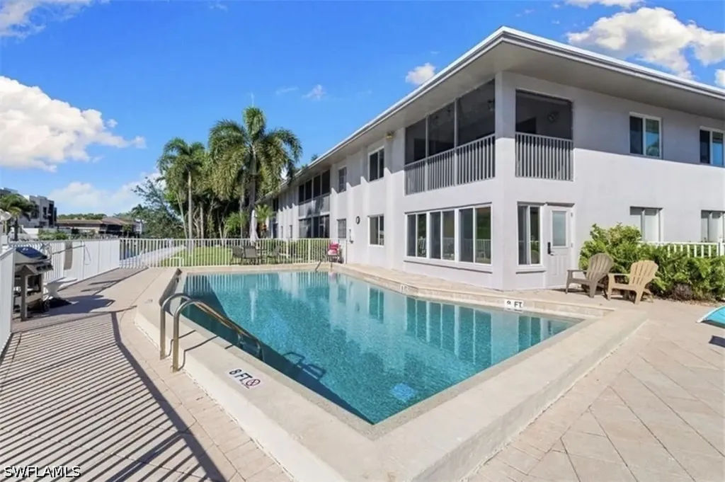 1686 Blue Point Avenue Naples FL 34102