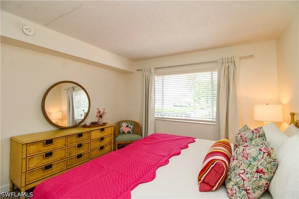 1686 Blue Point Avenue Naples FL 34102