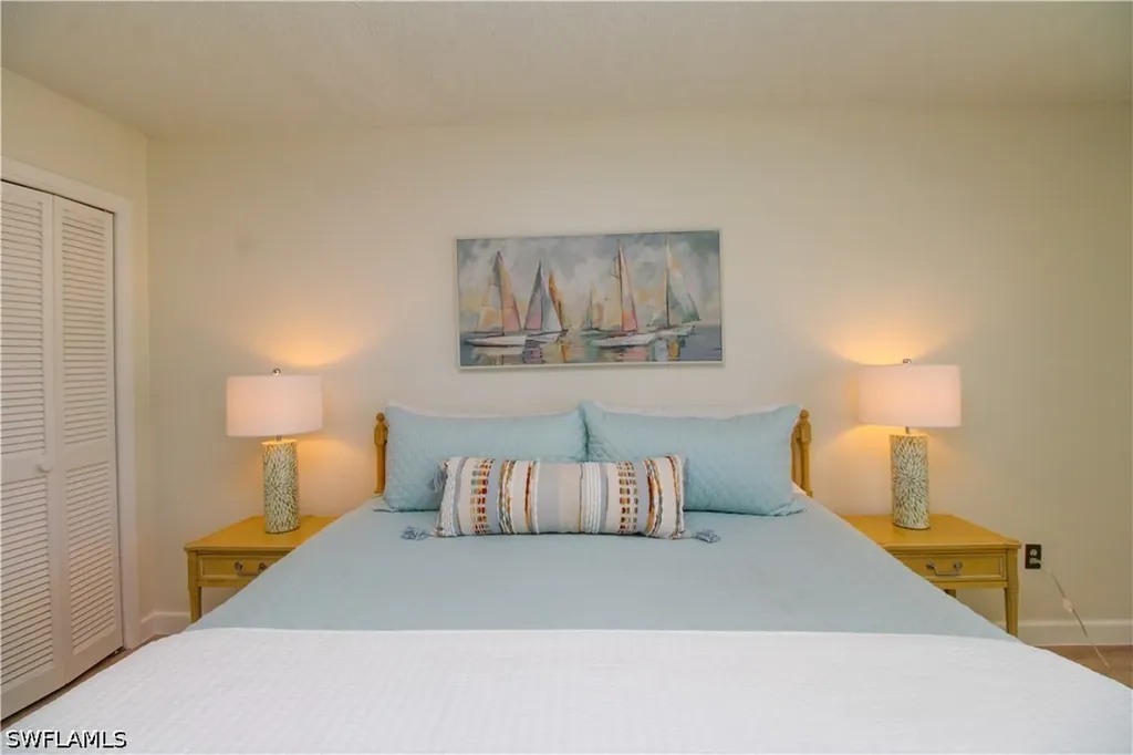 1686 Blue Point Avenue Naples FL 34102