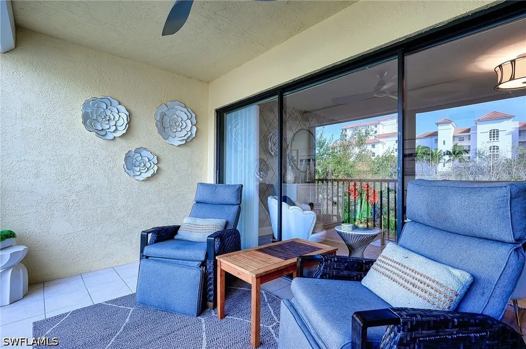 586 Beachwalk Circle Naples FL 34108