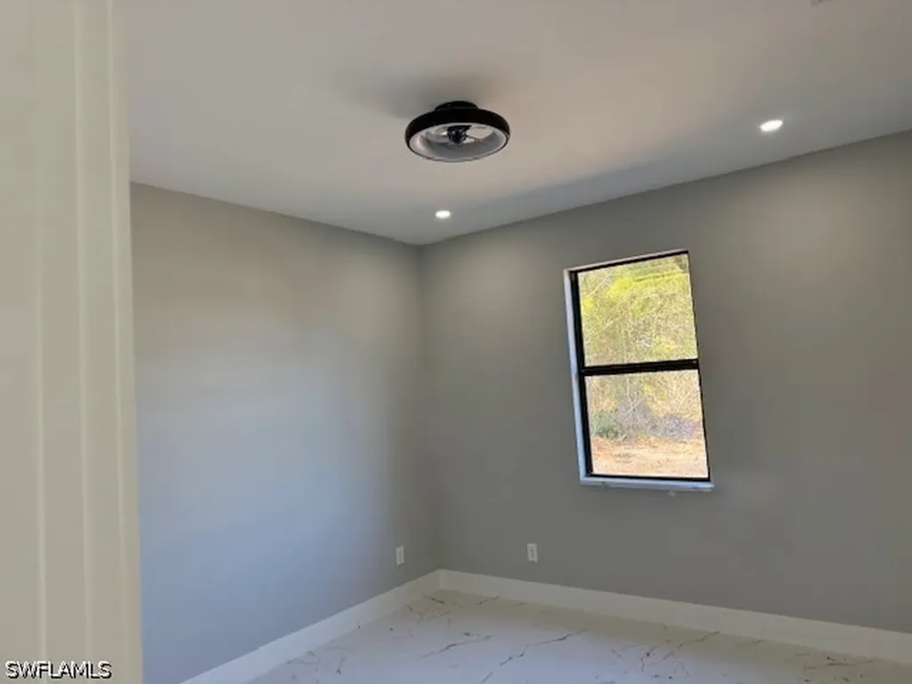 642 Sunflower Avenue S Lehigh Acres FL 33974