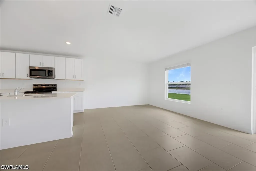 17158 Pompeii Way North Fort Myers FL 33917