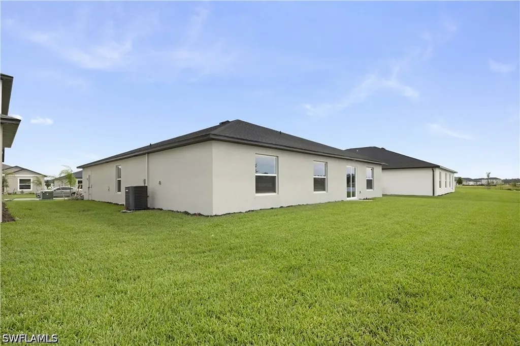 17158 Pompeii Way North Fort Myers FL 33917