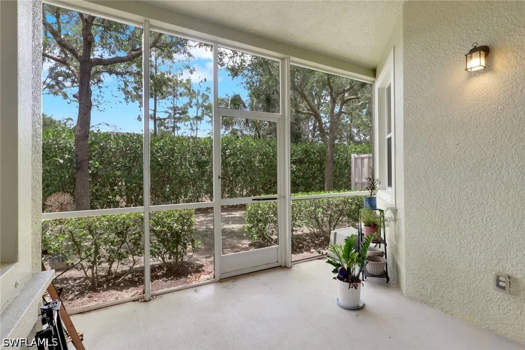 1335 Mariposa Circle Naples FL 34105