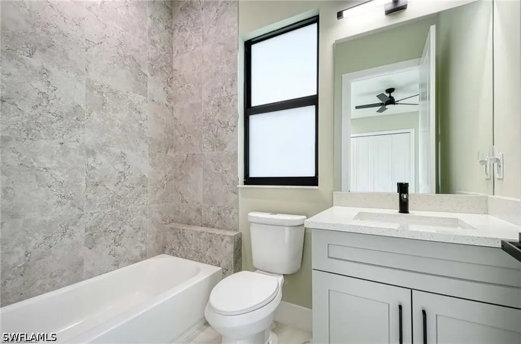 219 33rd Avenue NW Naples FL 34120