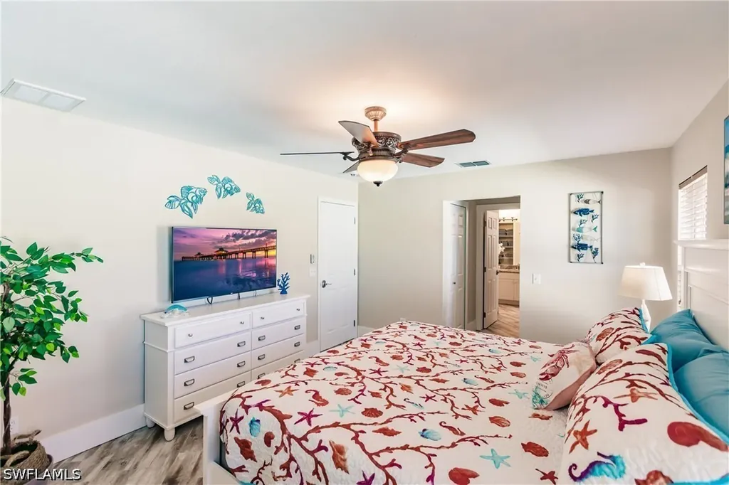 1019 SE 5th Place Cape Coral FL 33990