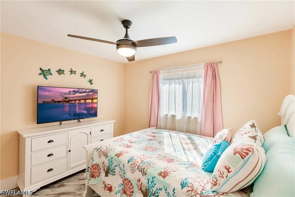 1019 SE 5th Place Cape Coral FL 33990