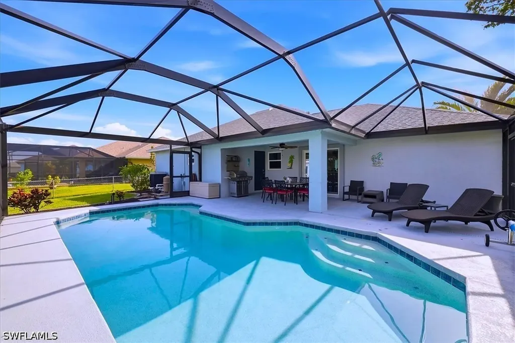 1019 SE 5th Place Cape Coral FL 33990