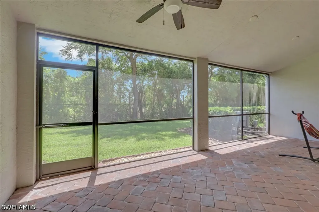 15454 Summit Place Circle Naples FL 34119