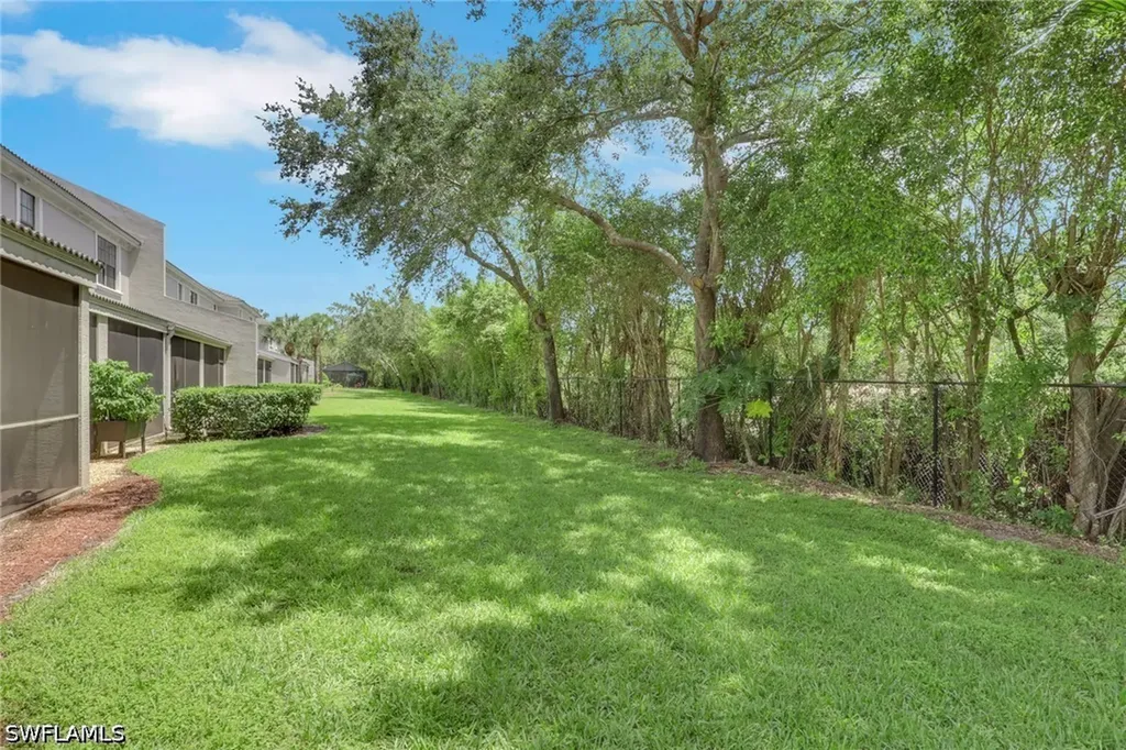 15454 Summit Place Circle Naples FL 34119